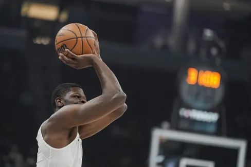 https://www.basketusa.com/thumbor/l822SyXZ78Al9eK5QxIaXHvHHLw=/488x325/smart/filters:format(webp)/https%3A%2F%2Fmedia.basketusa.com%2Fmain%2F2026%2F07%2FUSATSI_28450141_168380191_lowres1.jpg