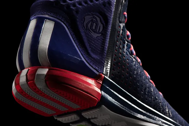 D-Rose-4-Michigan-Avenue-Detail-1-G66939