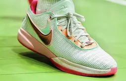 Un nouveau coloris de la LeBron 20 aux pieds de Bronny James