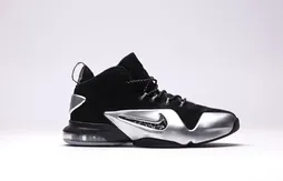 Nike dévoile une superbe Zoom Penny 6 “Silver Metallic”