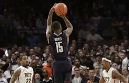 Le buzzer beater du soir : Kemba Walker réussit le geste parfait