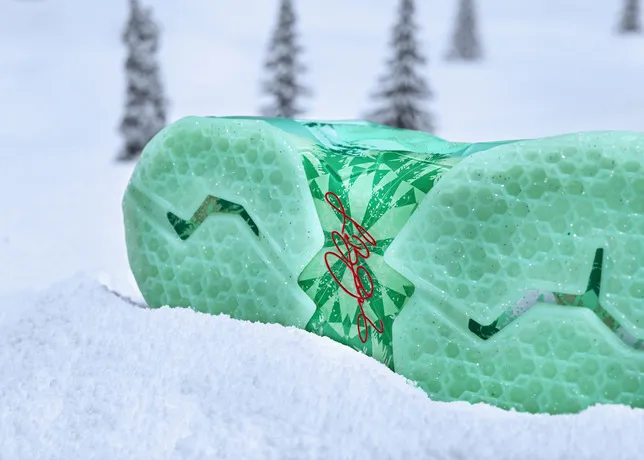 LeBron XI Noël