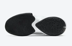 La Zoom Freak 2 enfile son jean