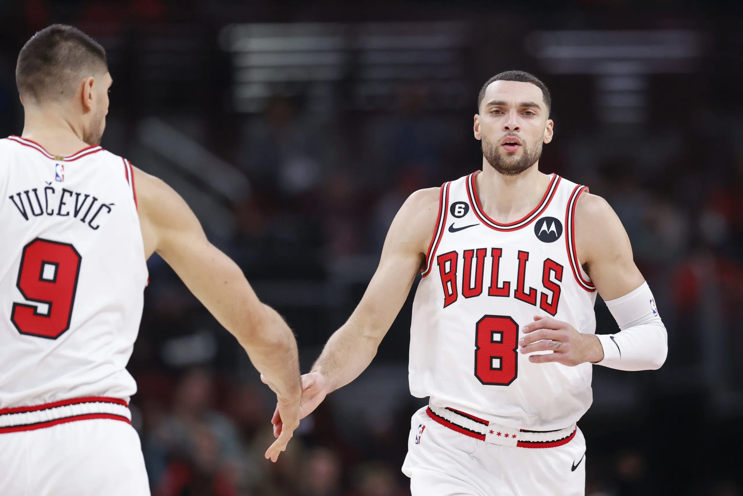 Nikola Vucevic et Zach LaVine avec les Bulls