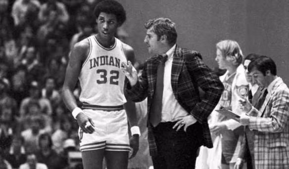 Le 29 juin 1982, les Celtics draftent un joueur paraplégique