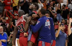 BIG3 : Nate Robinson inscrit le tir de la gagne… dans les bras de Glen Davis !