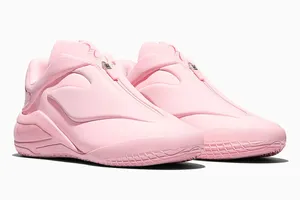 La SHAI 001 voit la vie en rose