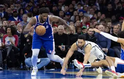 Ambiance électrique pour le premier face-à-face entre Joel Embiid et Ben Simmons !