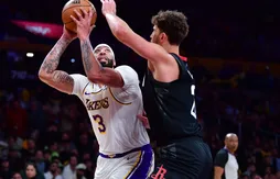 Anthony Davis permet aux Lakers de passer une soirée tranquille face aux Rockets