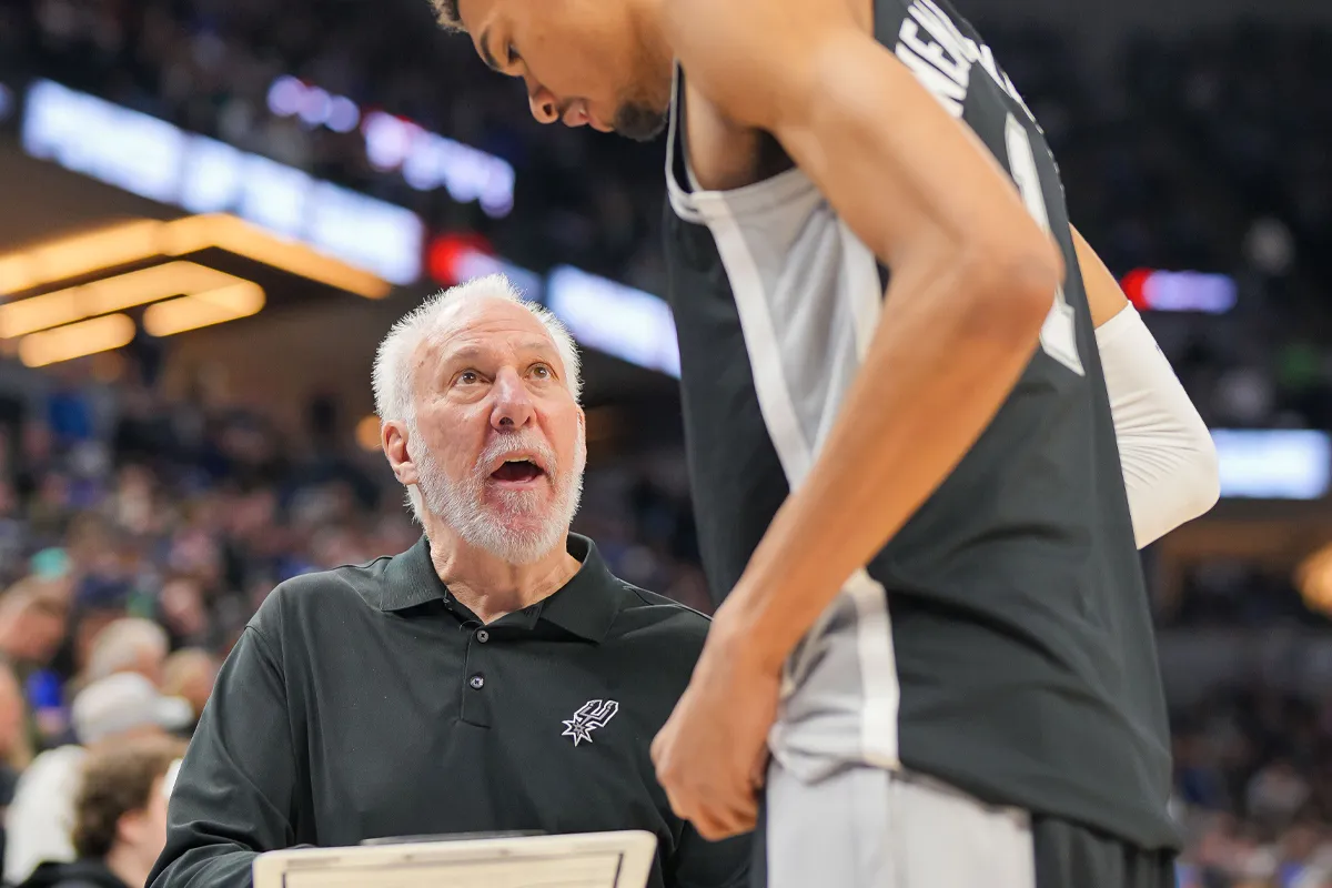 Gregg Popovich avec Victor Wembanyama
