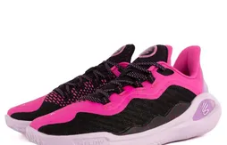 Un coloris “Girl Dad” pour la Curry 11