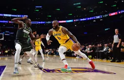 Sérieusement bousculés par les Wolves, les Lakers s’en sortent en prolongation et accèdent aux playoffs