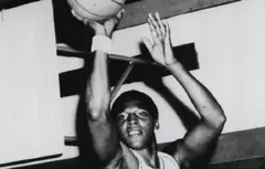 De Detroit à Kampala en passant par l’ABA et la NBA, l’incroyable destin de l’énigmatique John Brisker