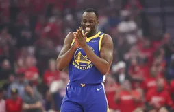 Draymond Green se console avec le trophée de la combativité