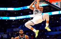 Stephen Curry s’associe à John Legend pour produire un film sur le milieu des agents