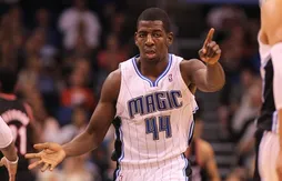 Avec classe, Andrew Nicholson répond aux critiques bizarres de Draymond Green