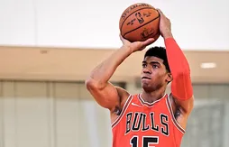 Chandler Hutchison rebondit à Phoenix