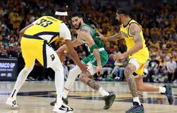 Jayson Tatum, une passe dans le dos à “exposer au Louvre”