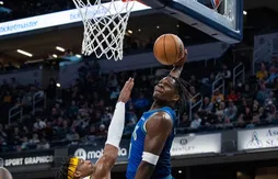 Anthony Edwards assomme les Pacers