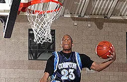 [happy birthday] Demar en trombe