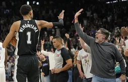 Victor Wembanyama recrute… les nouveaux Ultras des Spurs !