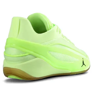 https://www.basketusa.com/thumbor/mX4RD6OCbI1WX0TeQ2fe65S0bZA=/325x325/smart/filters:format(webp)/https%3A%2F%2Fmedia.basketusa.com%2Fmain%2F2026%2F10%2Fzapatillas-jordan-luka-5-amarillo-9.webp