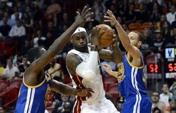 Miami surpris à domicile par les Warriors