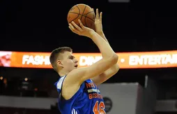 Plus détendu, Kristaps Porzingis fait bonne impression face aux Wizards
