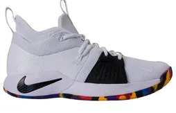 Nike : les coloris “OKC” et “NCAA” de la PG2 en approche