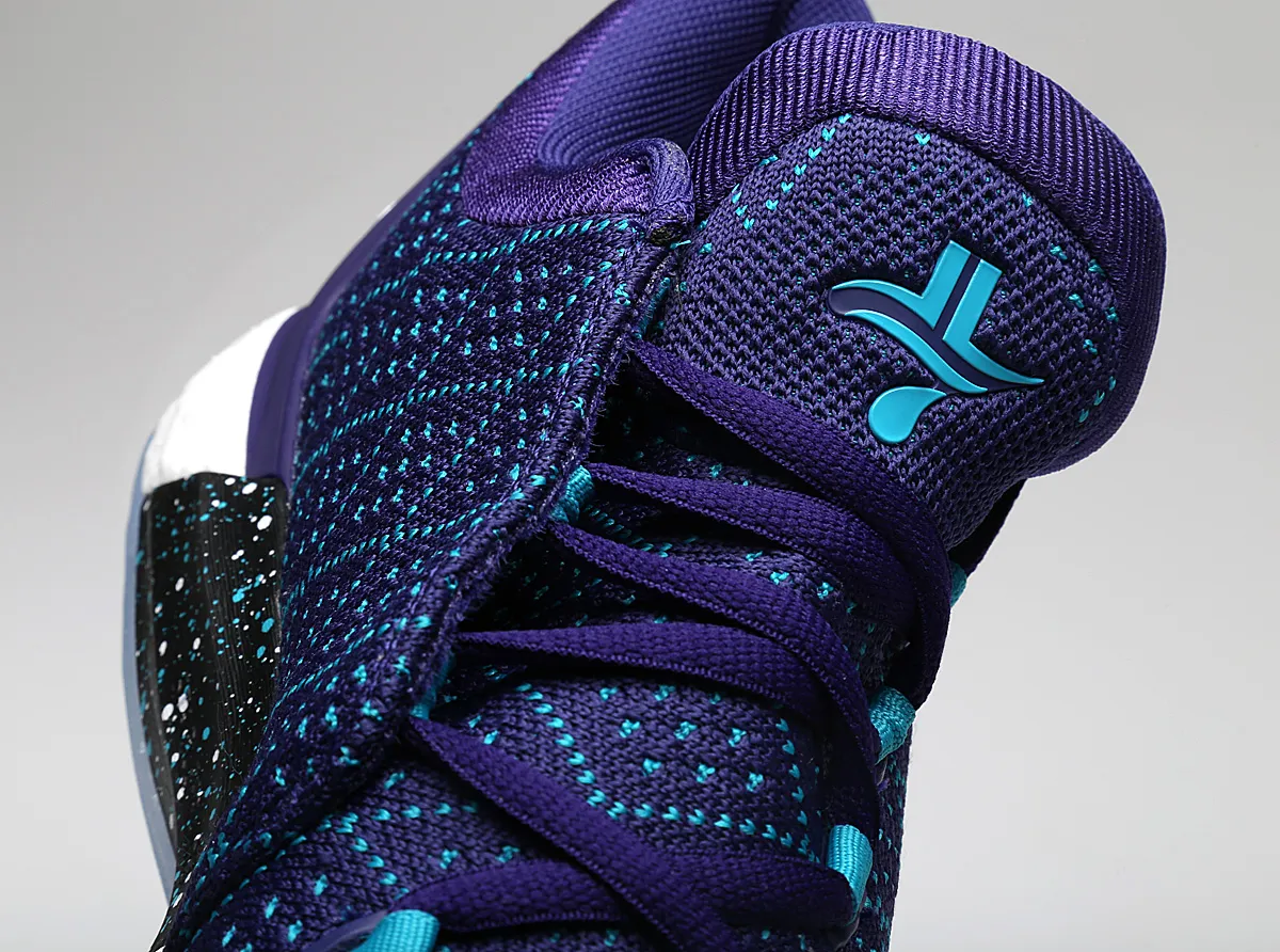 Jeremy-Lin-adidas-Crazylight-Boost_2-5-Away-5