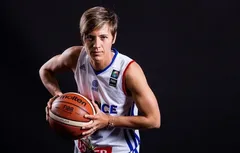 Dirk Nowitzki, Sue Bird et Céline Dumerc dans la promotion 2026 du Hall of Fame FIBA