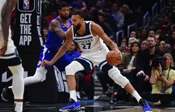 Les Wolves sortent la tête de l’eau pour enfoncer les Clippers