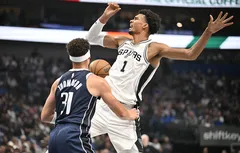 Victor Wembanyama et les Spurs prennent l’eau à Dallas