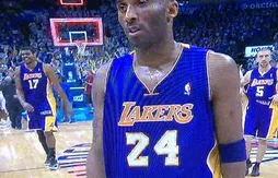 Même dans la défaite, Andrew Bynum continue de se marrer !