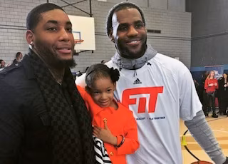 lebron-leah