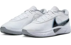 Un coloris classique pour la Giannis Freak 6