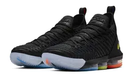 Nike : trois coloris dans les tuyaux pour la LeBron 16