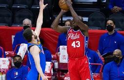 Les Sixers gardent Anthony Tolliver
