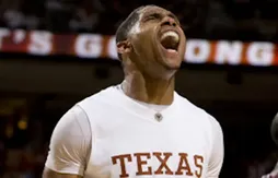 Résumé de la semaine en NCAA :Texas et Kentucky restent invaincus… North Carolina s’enfonce…