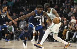 Les Celtics font craquer les Wolves, au propre comme au figuré