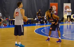 Recrutement des Spurs, Equipe de France, meilleur cinq européen… Les réponses de Tony Parker