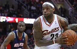 [collector] LeBron James écrase les Hawks avec 47 points, 12 rebonds et 8 passes en 2009