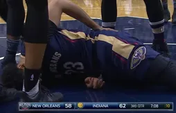 Anthony Davis se blesse encore