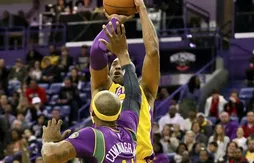 Kobe Bryant (27 pts, 12 rbds) remet le couvert à la Nouvelle-Orléans