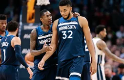 Les Wolves renversent les Nuggets