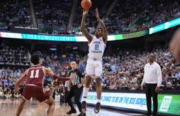 NCAA | Caleb Love passe de North Carolina à Michigan