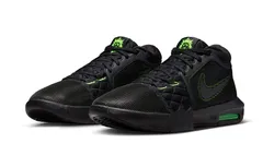 Un coloris « Dunkman » pour la LeBron Witness 8