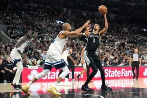 Imperturbables, les Spurs reprennent le contrôle de la série !