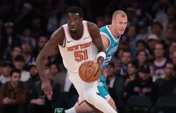 Mohamed Diawara profite des absences pour se montrer