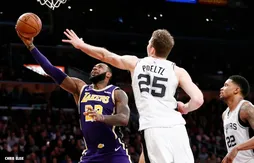 Après un money time de folie, LeBron James (42 points) enfonce les Spurs !